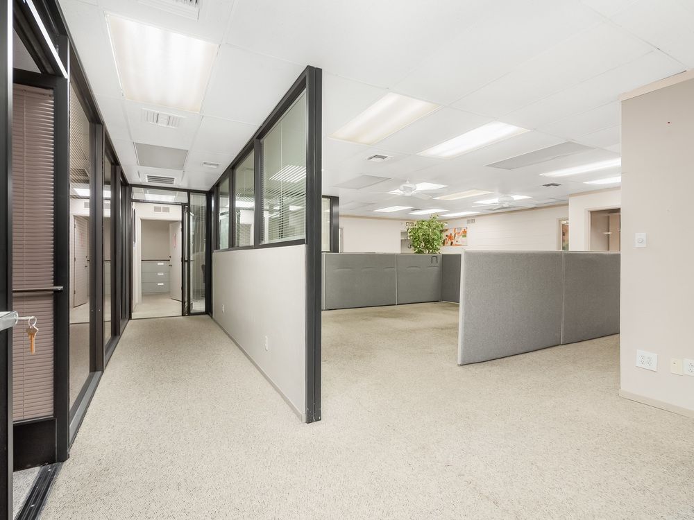 Professional Office Space Located Off Shaw Ave: 1241 E Shaw Ave, Fresno, CA 93710